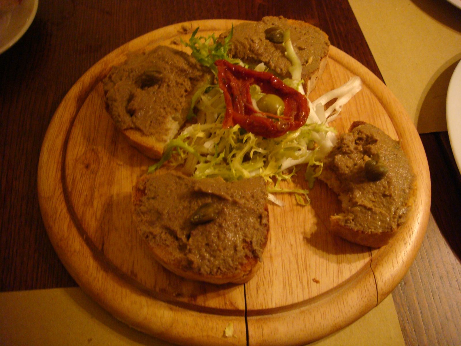 crostini ai fegatini