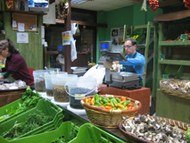 uno dei gestori del farmer's market di Bari