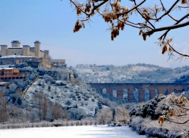 spoleto sotto la neve