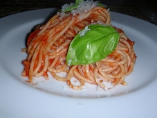 spaghetti al pomodoro