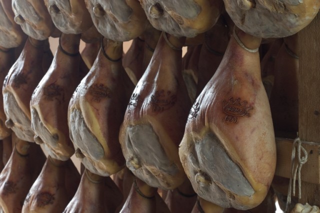 stagionatura del prosciutto di parma