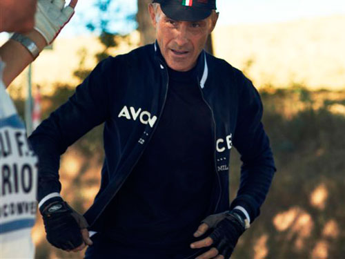enrico can� in bicicletta