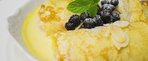 crespelle dolci con crema di limoni