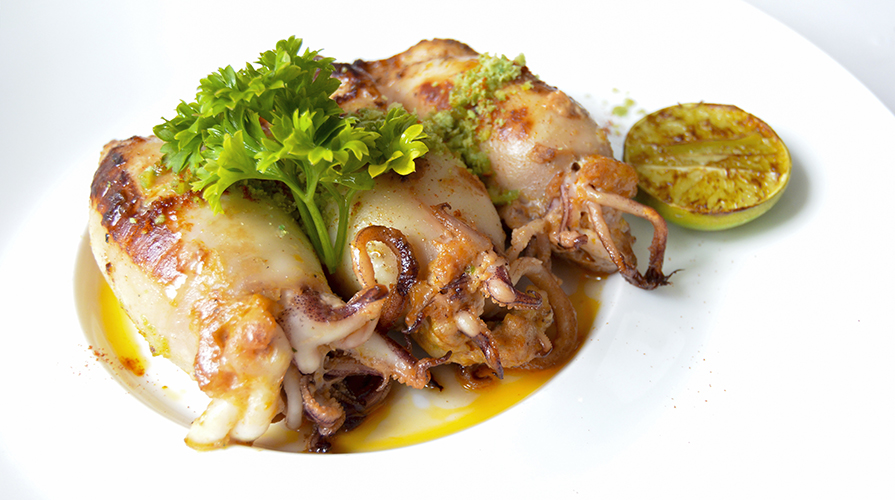 calamari-ripieni-in-friccassea-di-asparagi