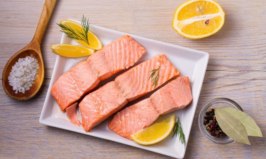 salmone bollito