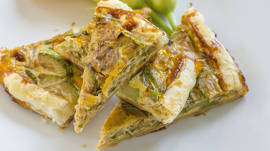 torta-di-zucchine-e-fiori