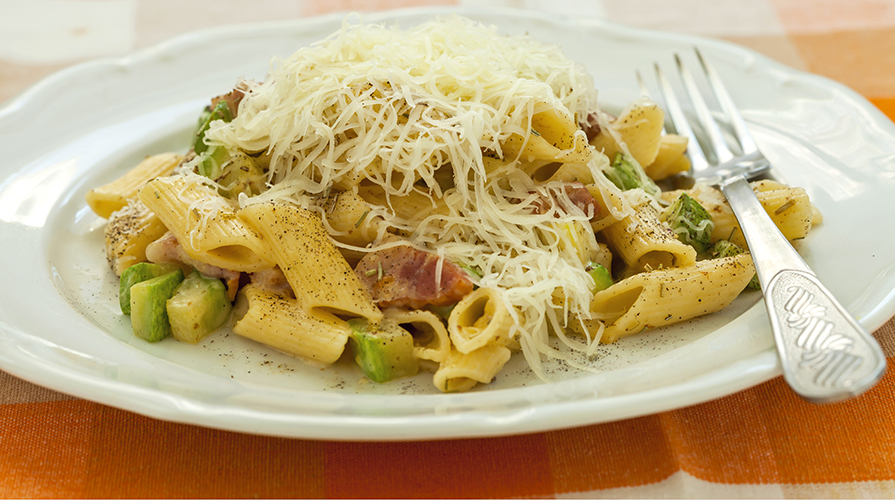 penne-al-caminetto-con-zucchine