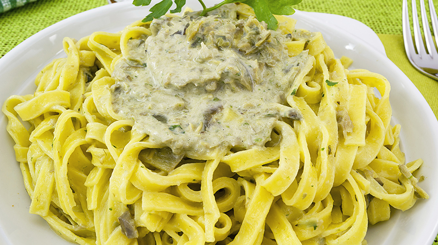 fettuccine-ai-carciofi-e-noci