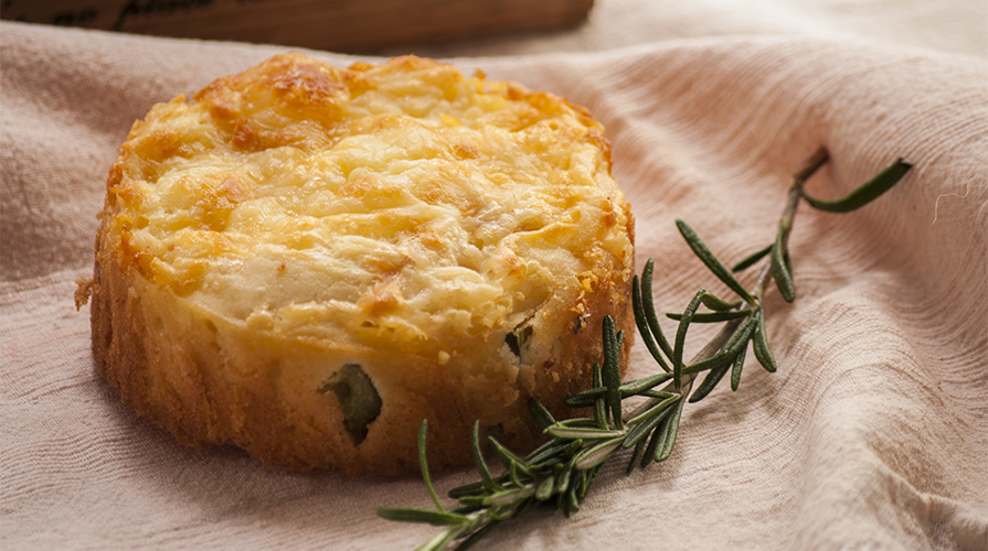 Torta salata alle olive