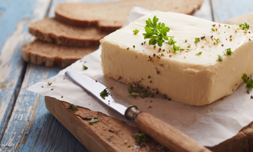 burro aromatizzato alle erbe