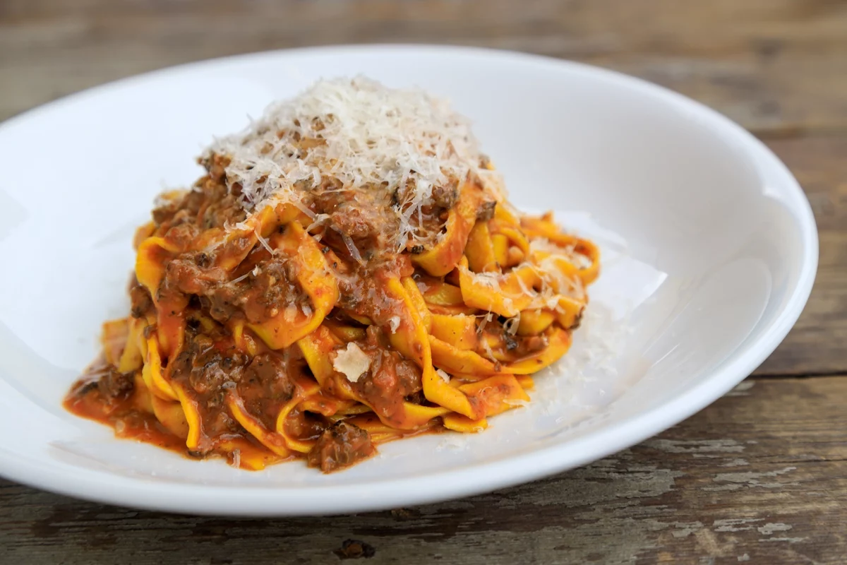 Tagliatelle al ragù bolognese
