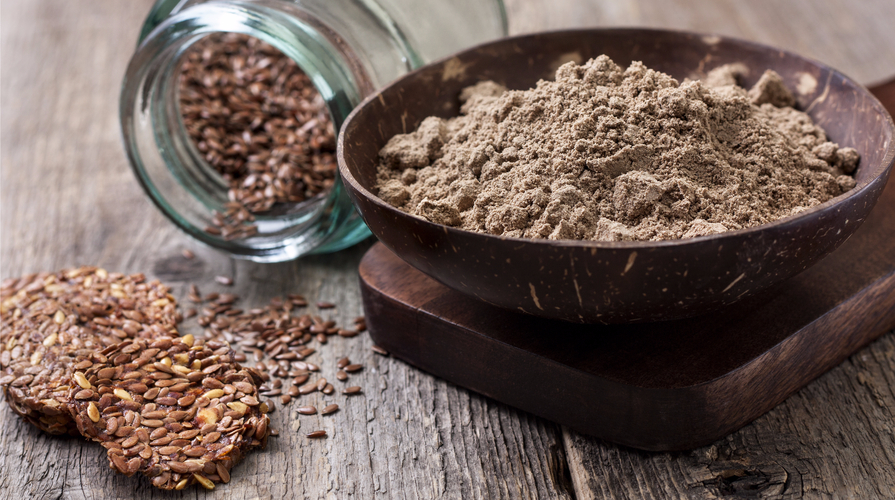 Farina di semi di lino: perché fa bene e come utilizzarla?