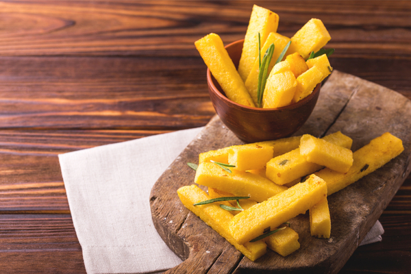 Bastoncini di polenta fritti