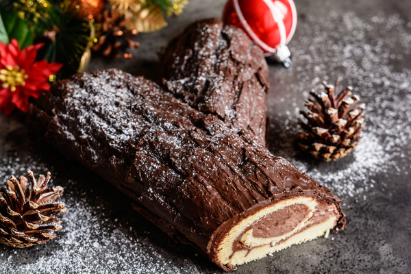 Tronchetto Di Natale Fatto Con Il Panettone.Come Riciclare Il Pandoro E Il Panettone 4 Ricette Anti Spreco