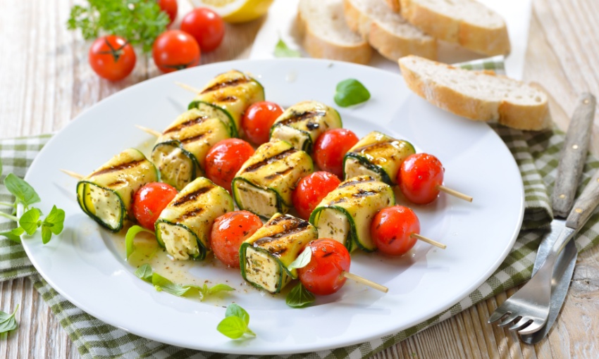 spiedini di zucchine e feta