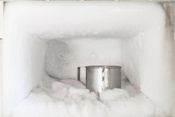 trucchi per sbrinare freezer