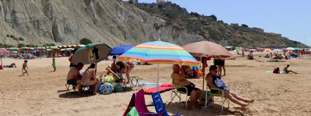 cosa mangiano i siciliani in spiaggia