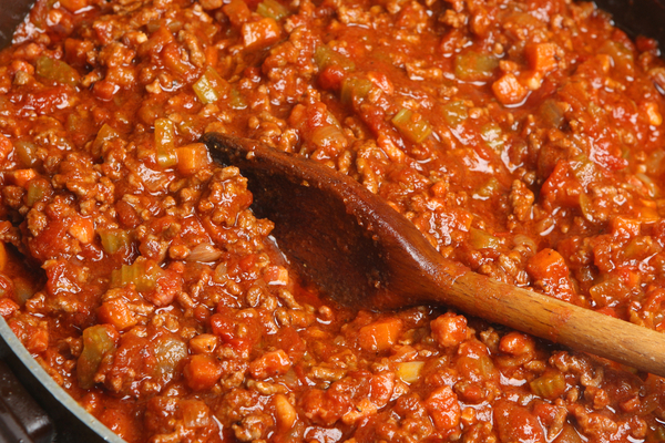 Ragù alla bolognese: la ricetta originale della tradizione