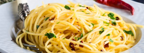 spaghetti aglio olio peperoncino