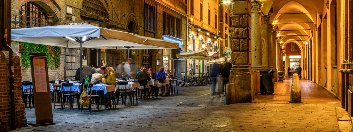 Ristoranti all'aperto a Bologna