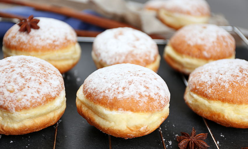 krapfen o bombolone