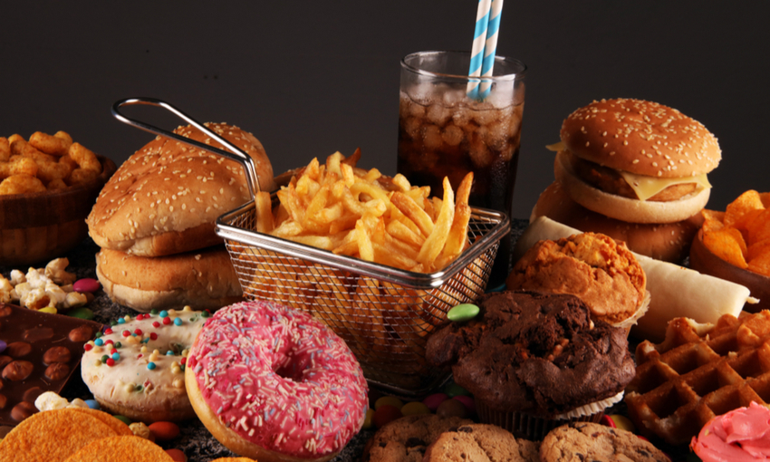 cibo spazzatura porta a obesità