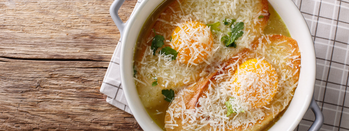 Zuppa alla pavese: le origini e la ricetta