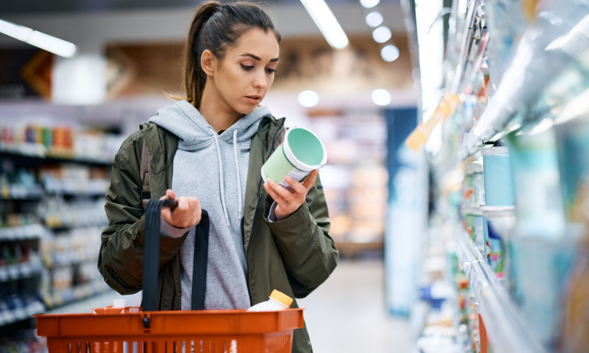 come il colore delle confezioni dei cibi influenza i consumatori