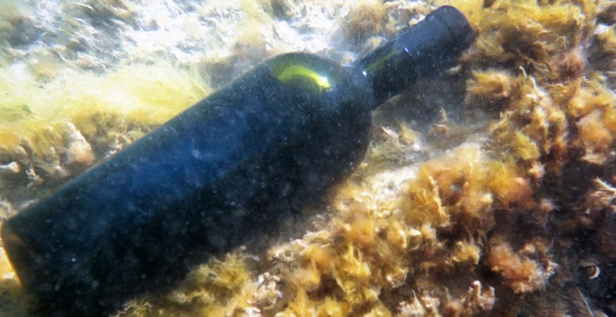 vino invecchiato in mare nelle cantine sottomarine