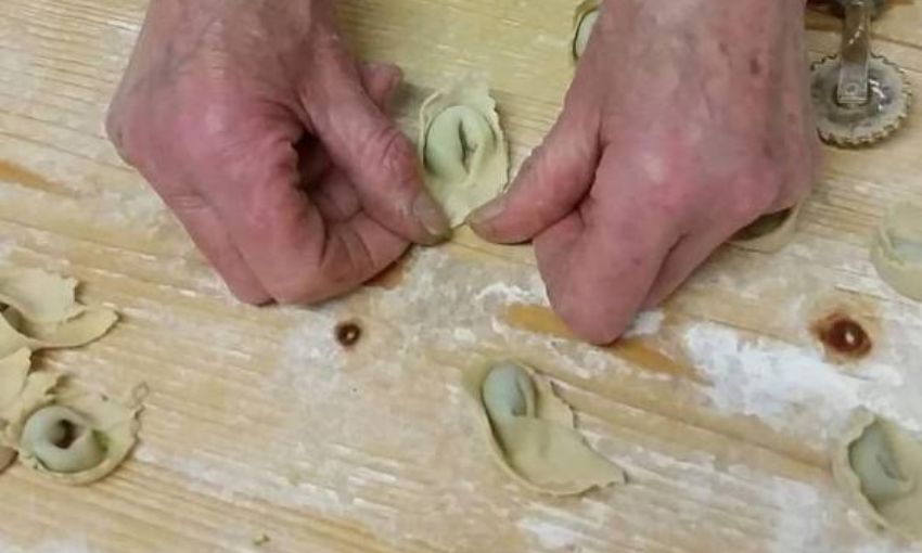 come si preparano i pansoti alla genovese
