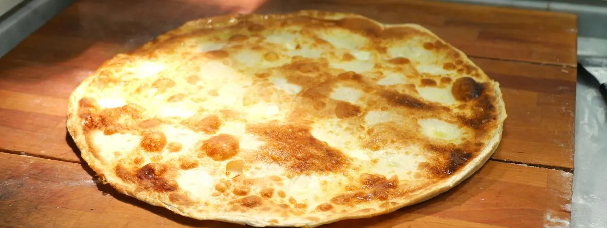 ristorante Del Ponte Milano focaccia al formaggio