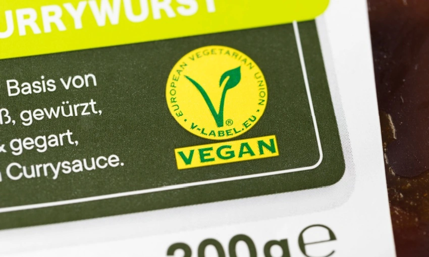 Etichetta V Label di un prodotto 100% vegano