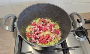 carne macinata e pancetta