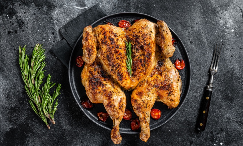 pollo alla diavola servito