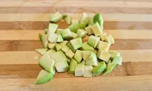 avocado a cubetti
