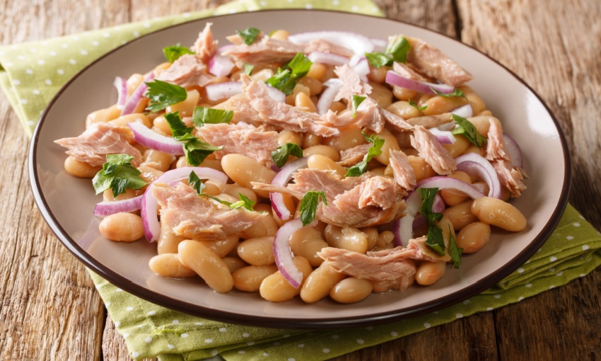 fagioli tonno e cipolla