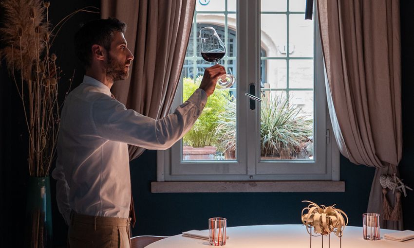 sommelier