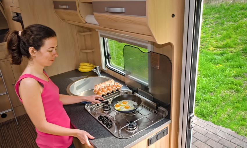 cucinare in camper
