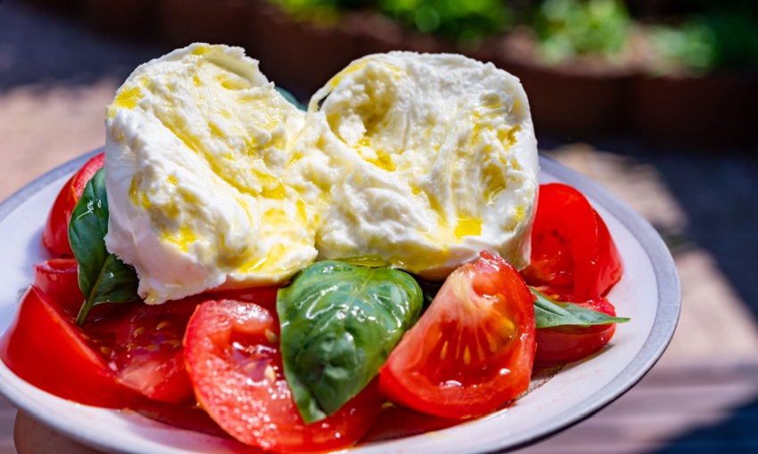 pomodoro e mozzarella