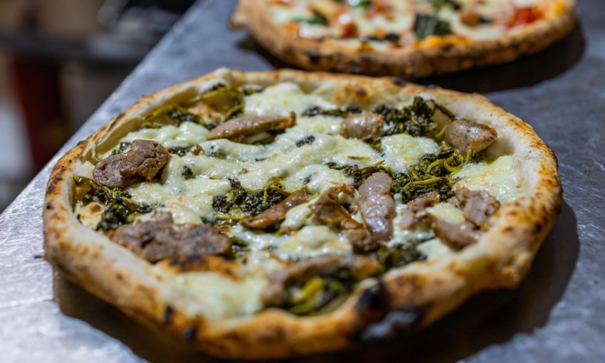 pizza salsiccia e friarielli