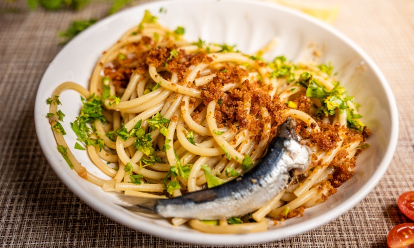 bucatini con le sarde