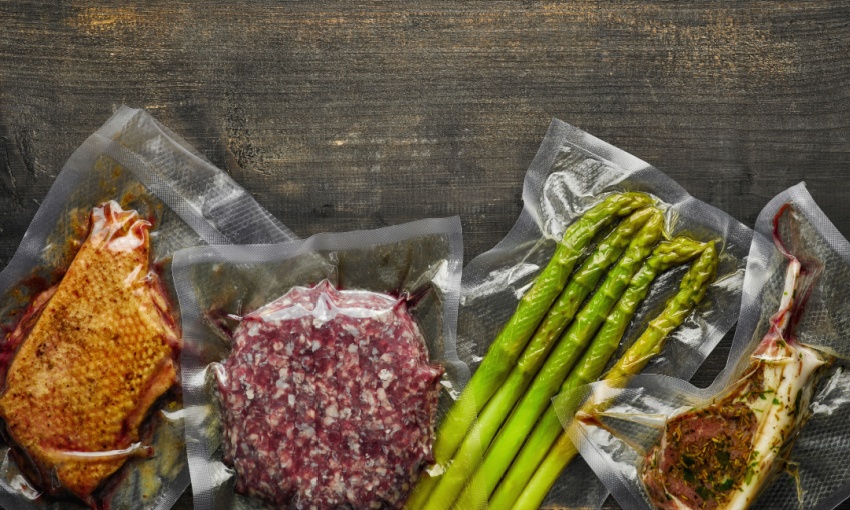 cibi crudi sottovuoto