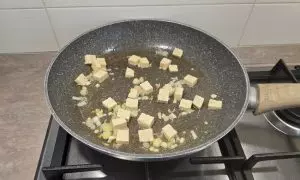 tofu in padella