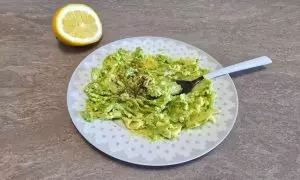 avocado schiacciato e succo di limone