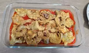 strato di carciofi fritti