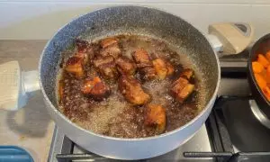 tocchetti di maiale amalgamati con la cremina