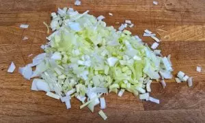 porro tagliato a pezzettini