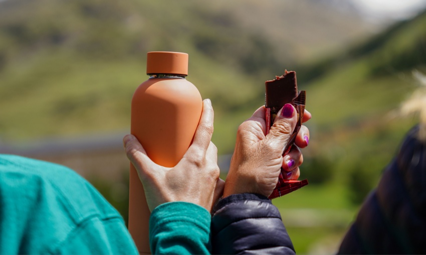 spuntino durante il trekking