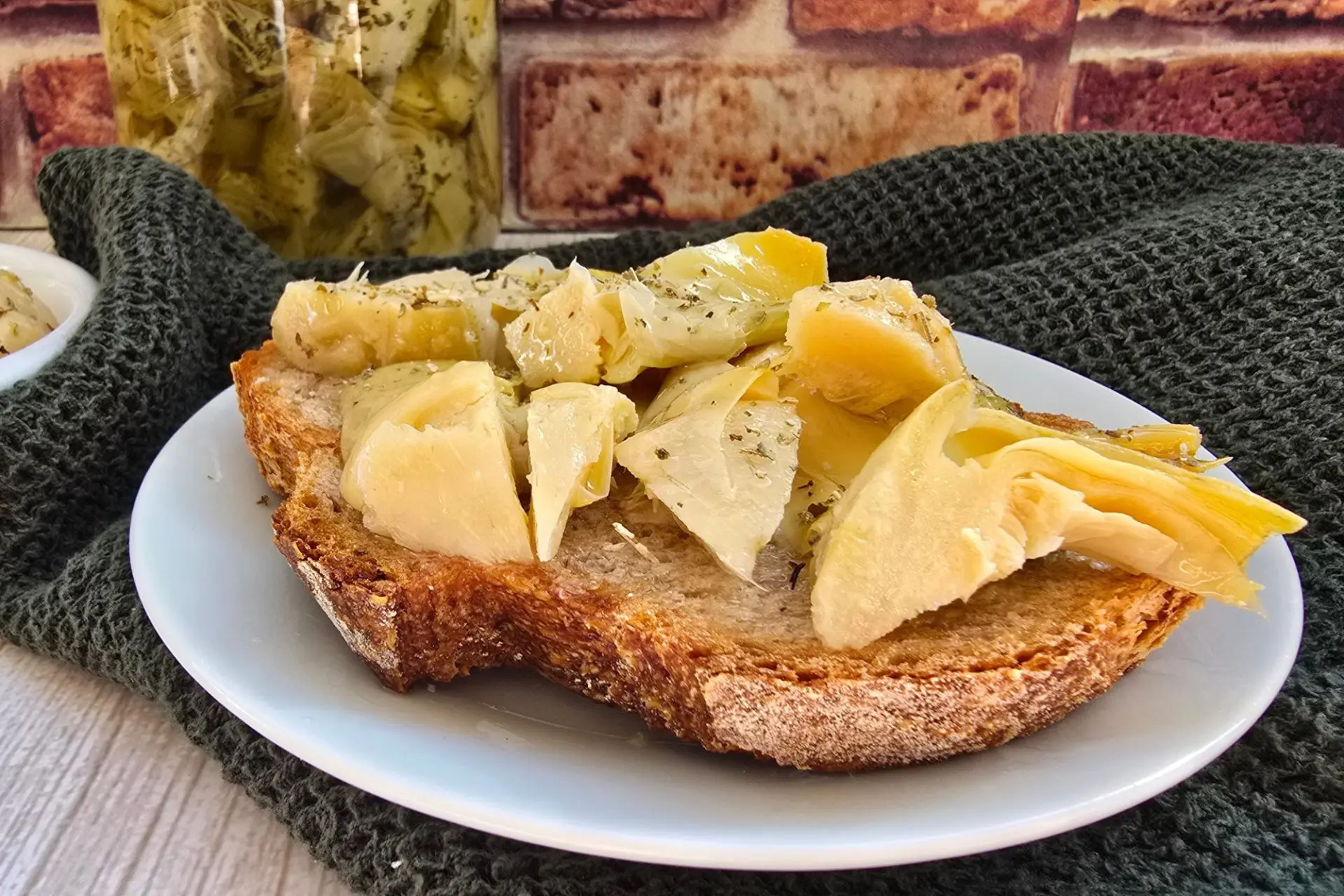 frisella con carciofi