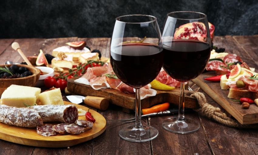 aperitivo con tagliere